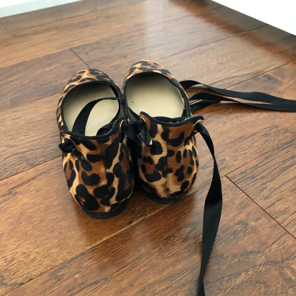 Leopard ankle tie lord and Taylor flats - Picture 3 of 3